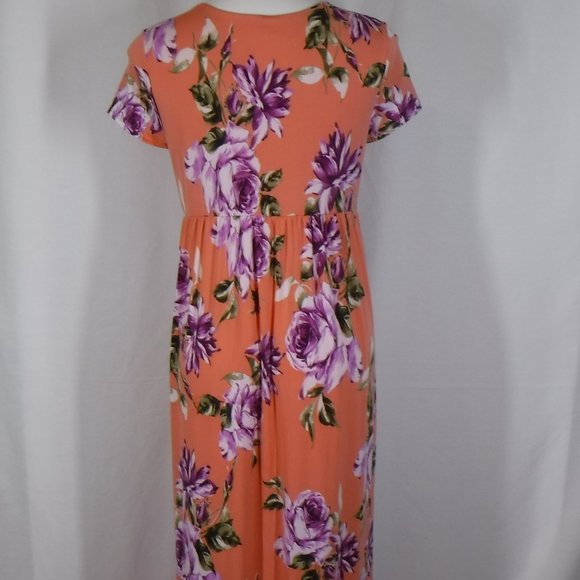 Peach Floral Maxi Dress by Pink Blush - Picture 3 of 3